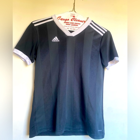 Polyester Adidas Top - Picture 1 of 1